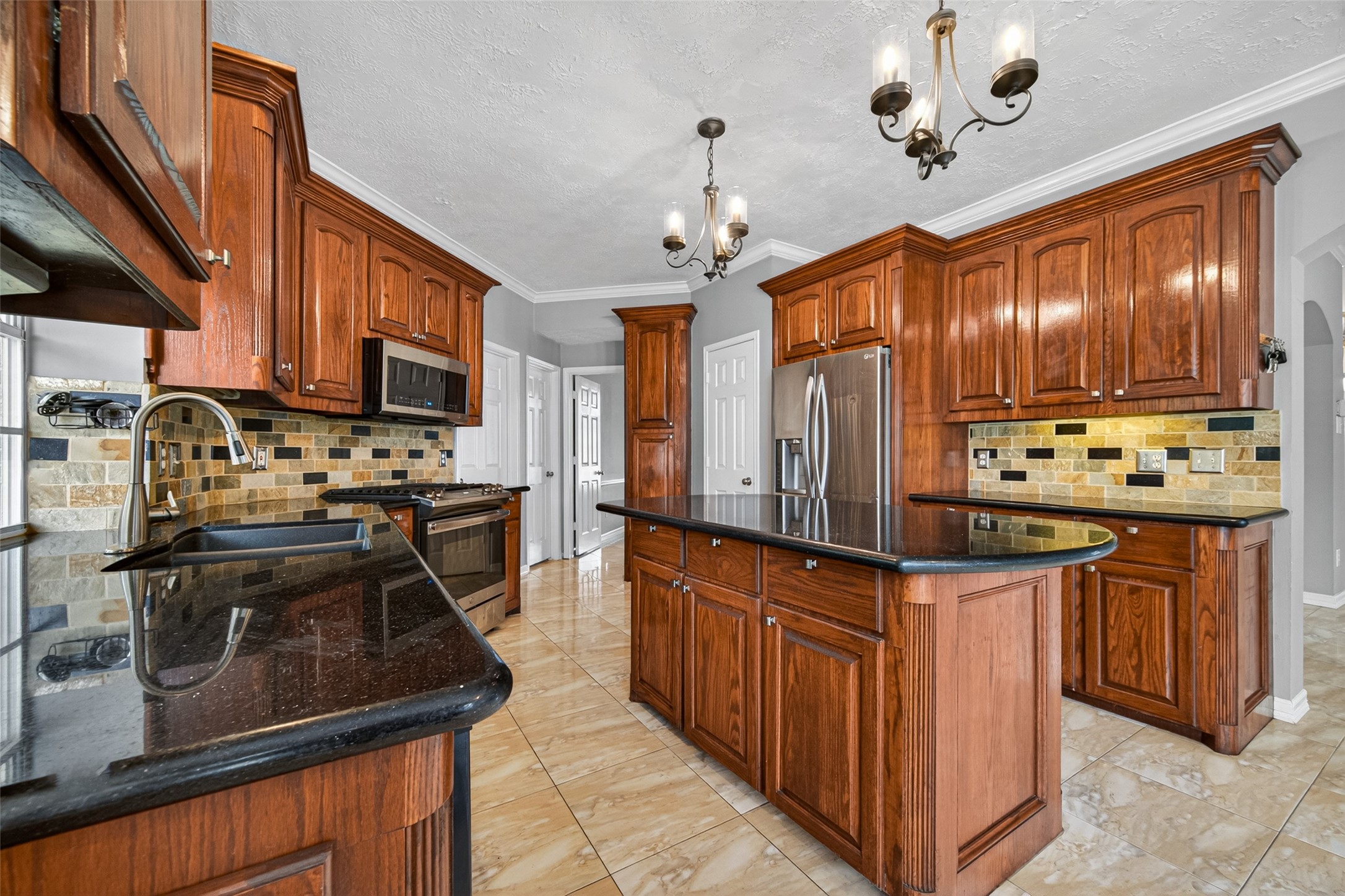 1002 Pine Walk Trail Spring, TX 77388 - Photo 10 of 50