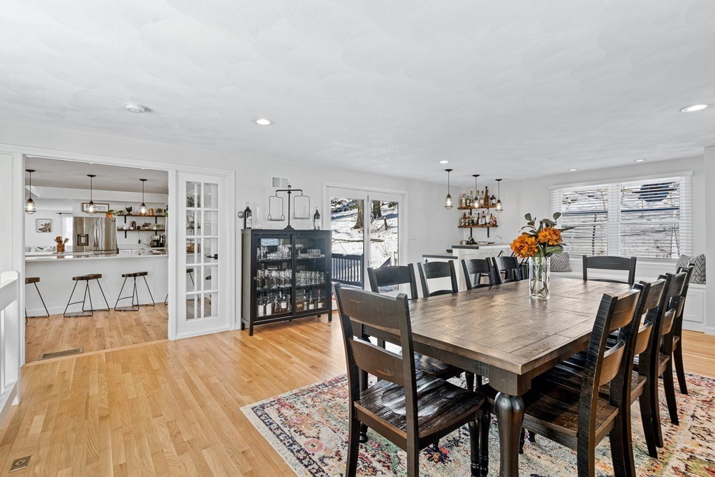 131 Washington Street Boxford, MA 01921 - Photo 8 of 35 Gallery Image 8
