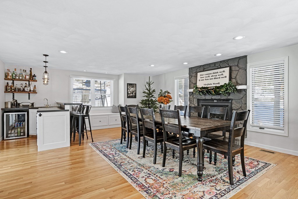131 Washington Street Boxford, MA 01921 - Photo 9 of 35 Gallery Image 9