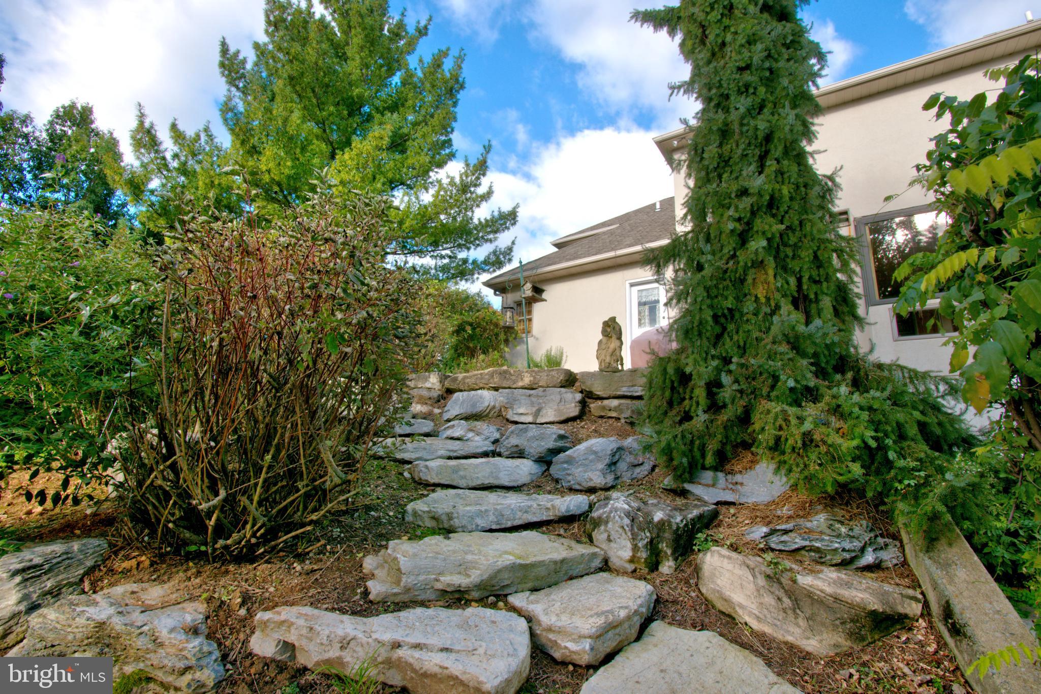 1750 Deer Run Road Bethlehem, PA 18015 - Photo 30 of 37 Gallery Image 30
