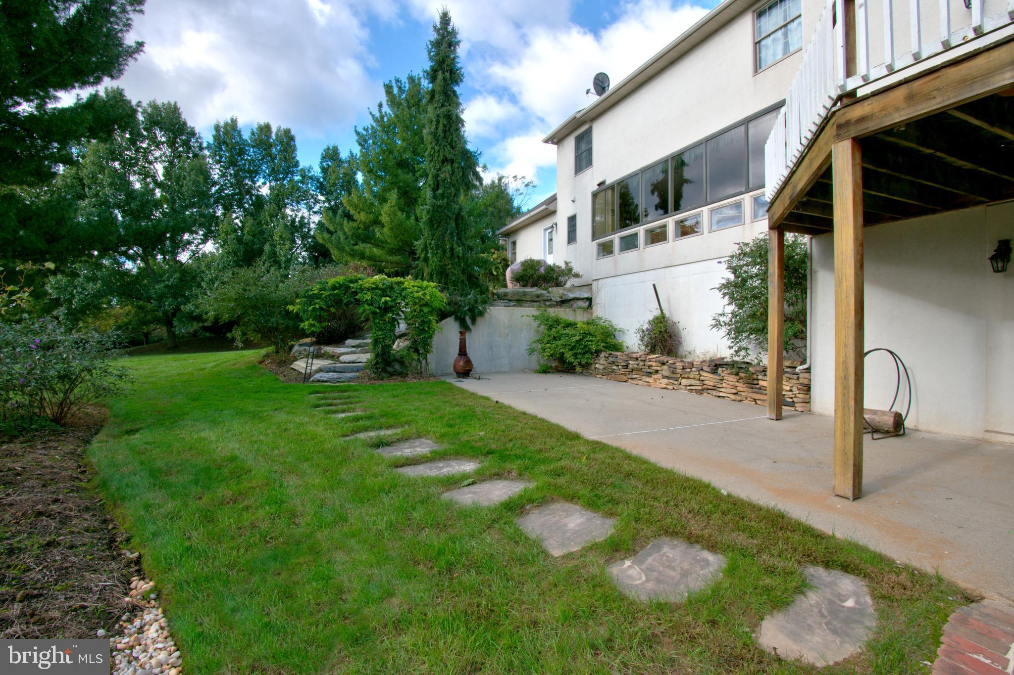 1750 Deer Run Road Bethlehem, PA 18015 - Photo 31 of 37 Gallery Image 31