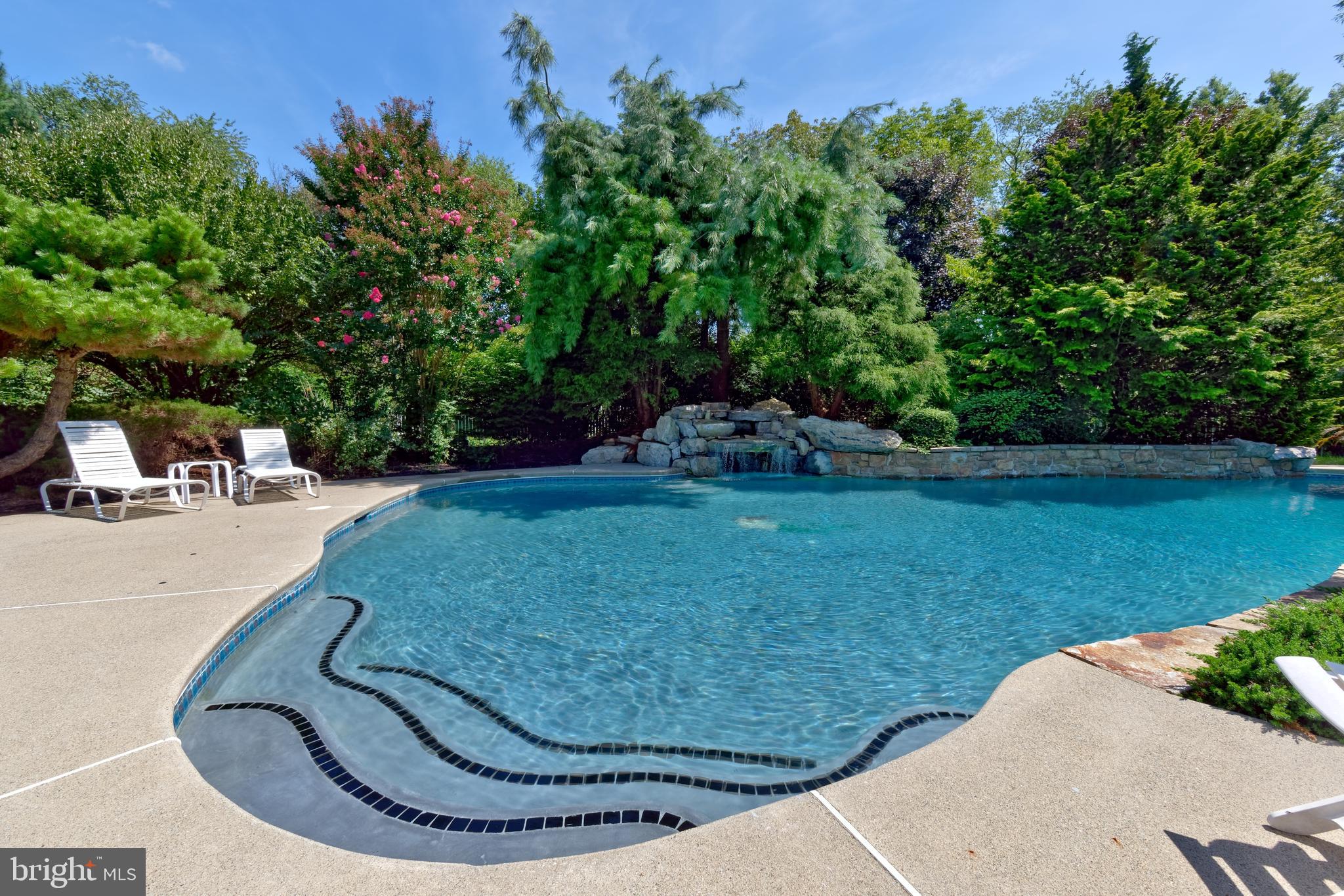 1750 Deer Run Road Bethlehem, PA 18015 - Photo 36 of 37 Gallery Image 36
