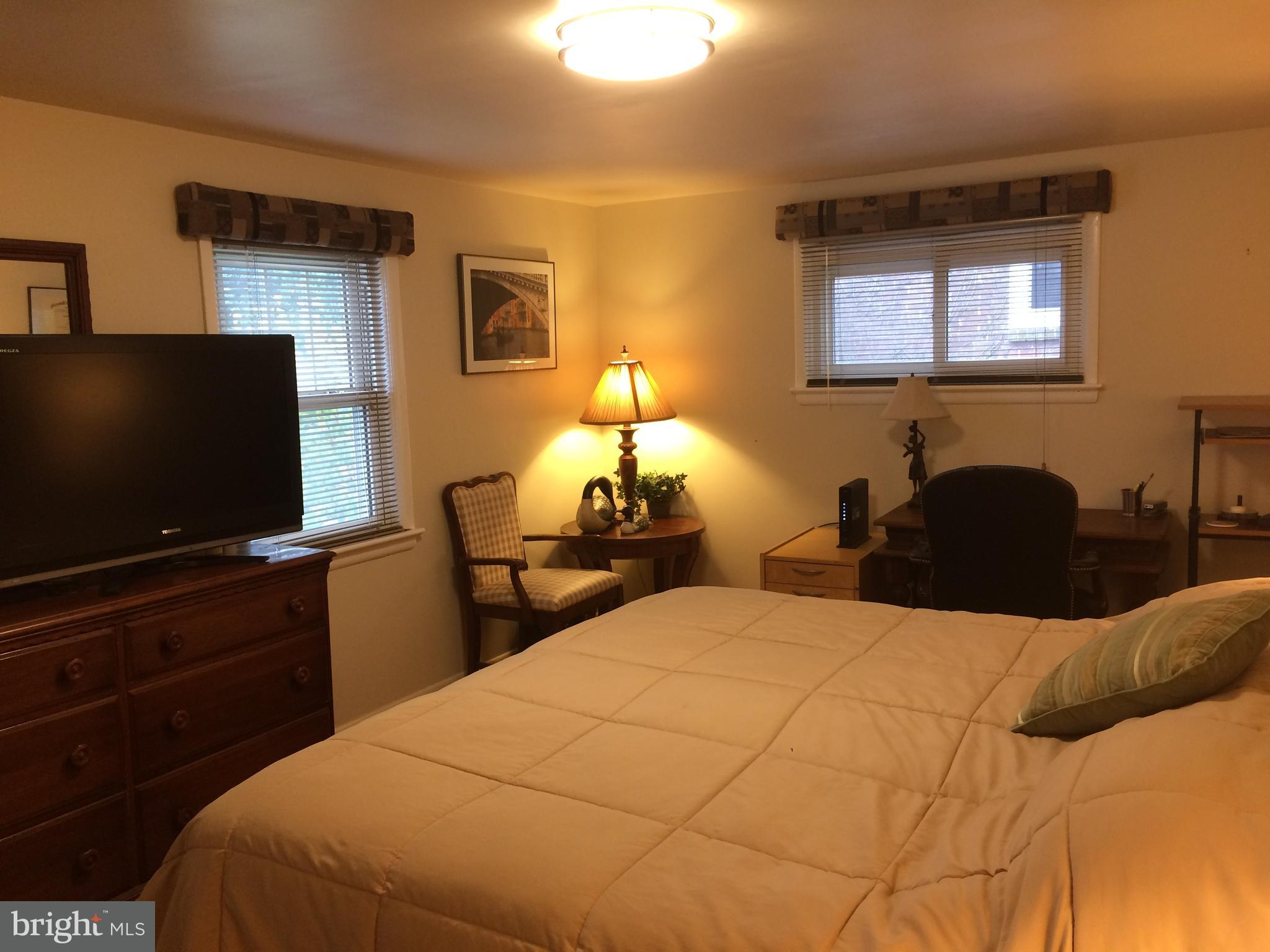337 Irving Road York, PA 17403 - Photo 16 of 20 Gallery Image 16