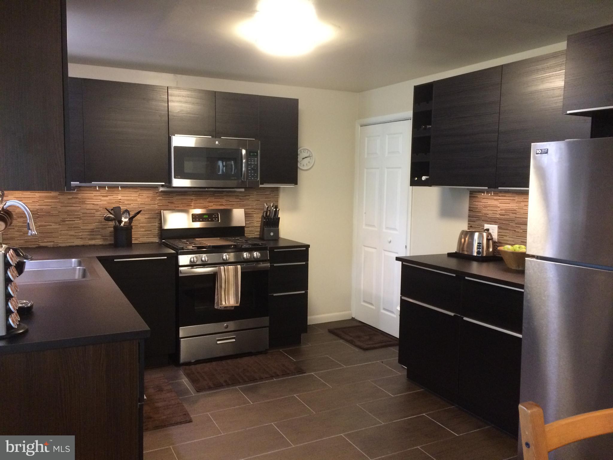 337 Irving Road York, PA 17403 - Photo 5 of 20 Gallery Image 5