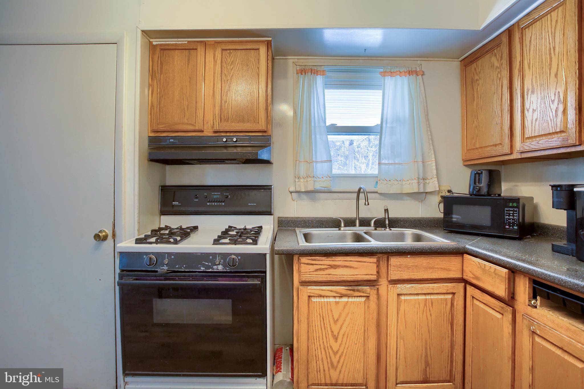 606 Erford Road Camp Hill, PA 17011 - Photo 12 of 26