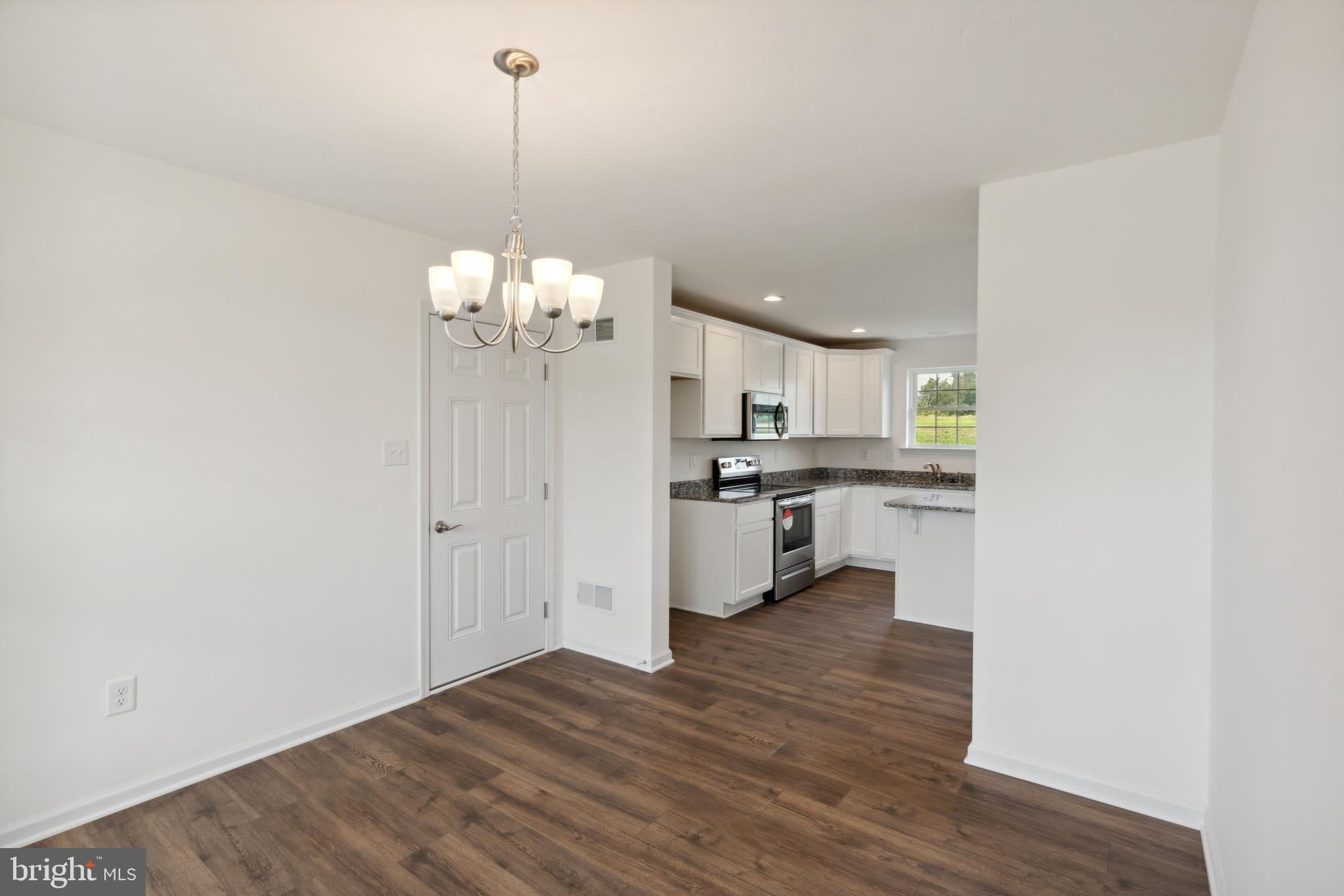430 Ripple Drive, Unit 53 Hanover, PA 17331 - Photo 5 of 37 Similar Photo