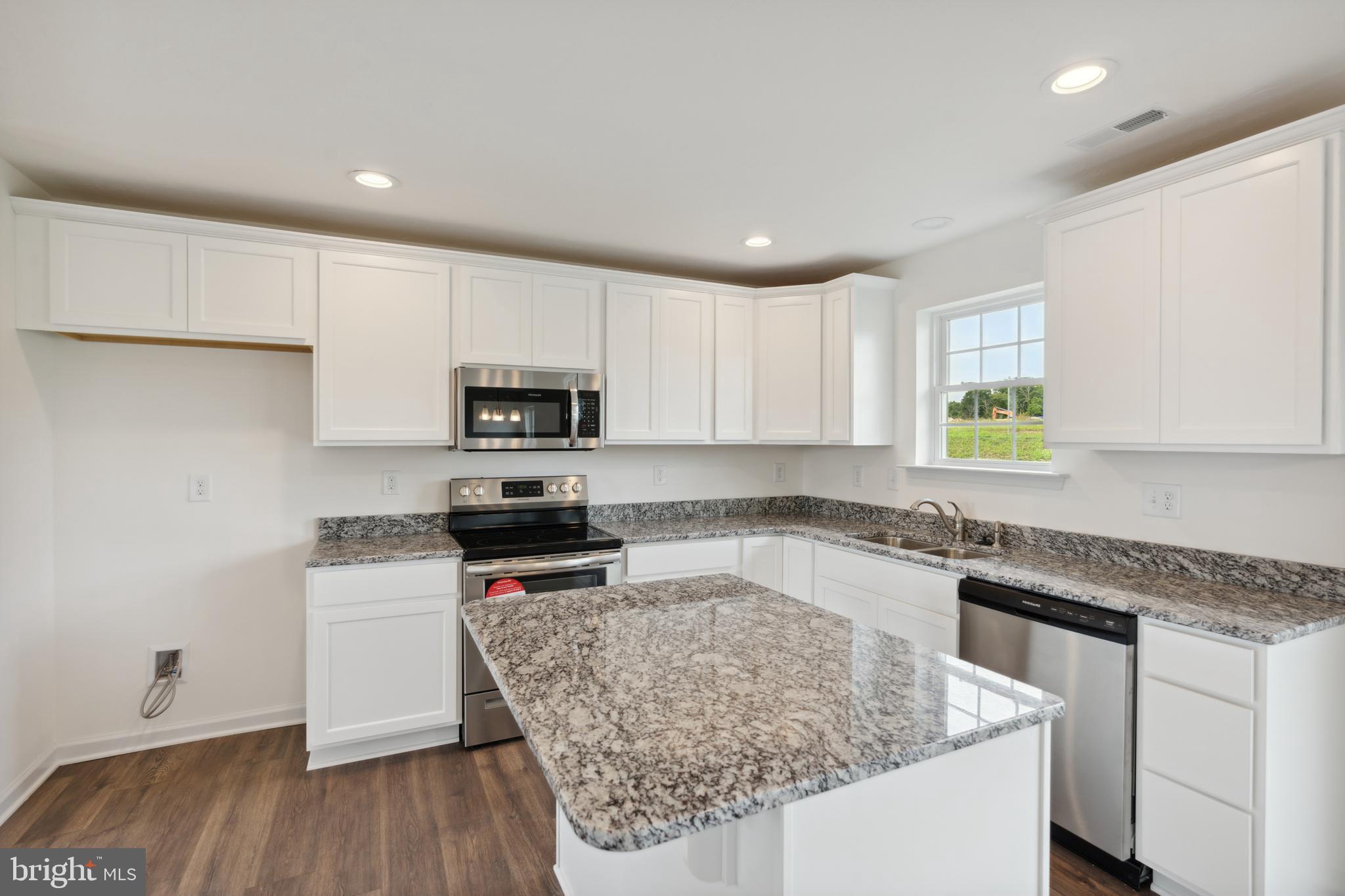 430 Ripple Drive, Unit 53 Hanover, PA 17331 - Photo 9 of 37 Similar Photo