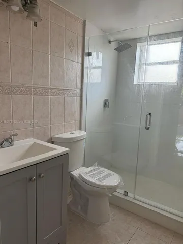 $2,900 | 8039 Lake Drive, Unit 102, Doral, FL 33166