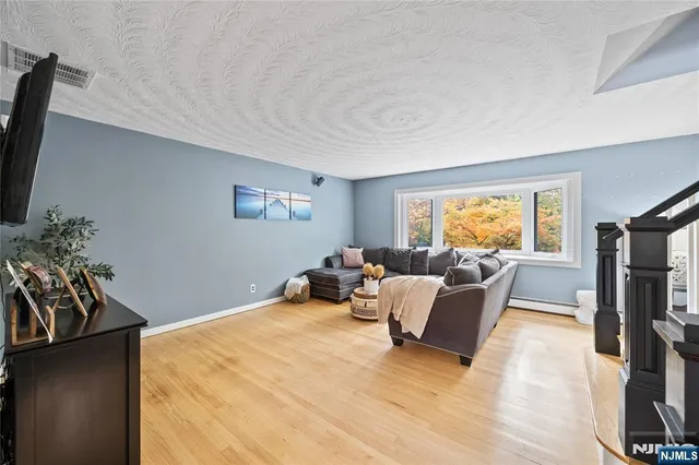 $725,000 | 156 Margaret Avenue, Nutley, NJ 07110