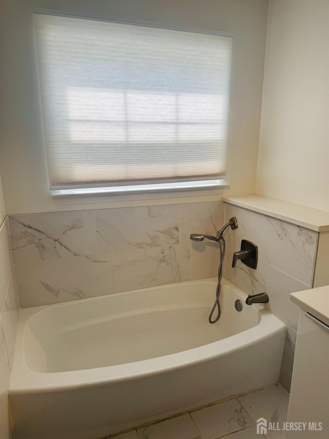 171 Nebula Road Piscataway, NJ 08854 - Photo 16 of 19