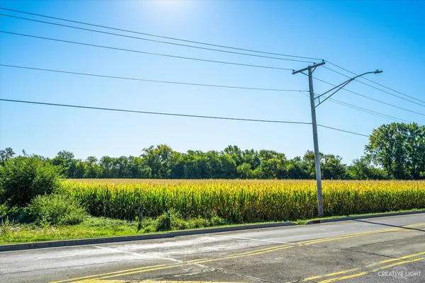 $249,900 | Lot 0 North State Street, Hampshire, IL 60140