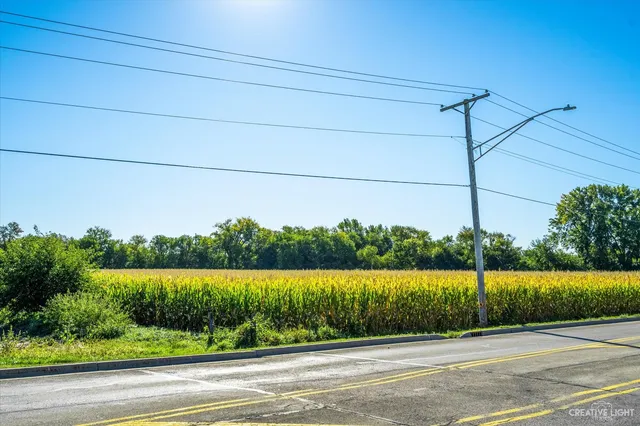 $249,900 | Lot 0 North State Street, Hampshire, IL 60140