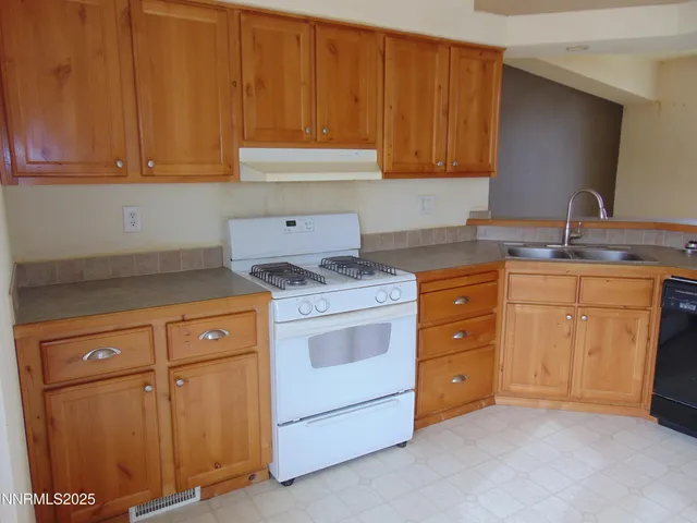 $156,000 | 2920 Fort Churchill Road, Silver Springs, NV 89429