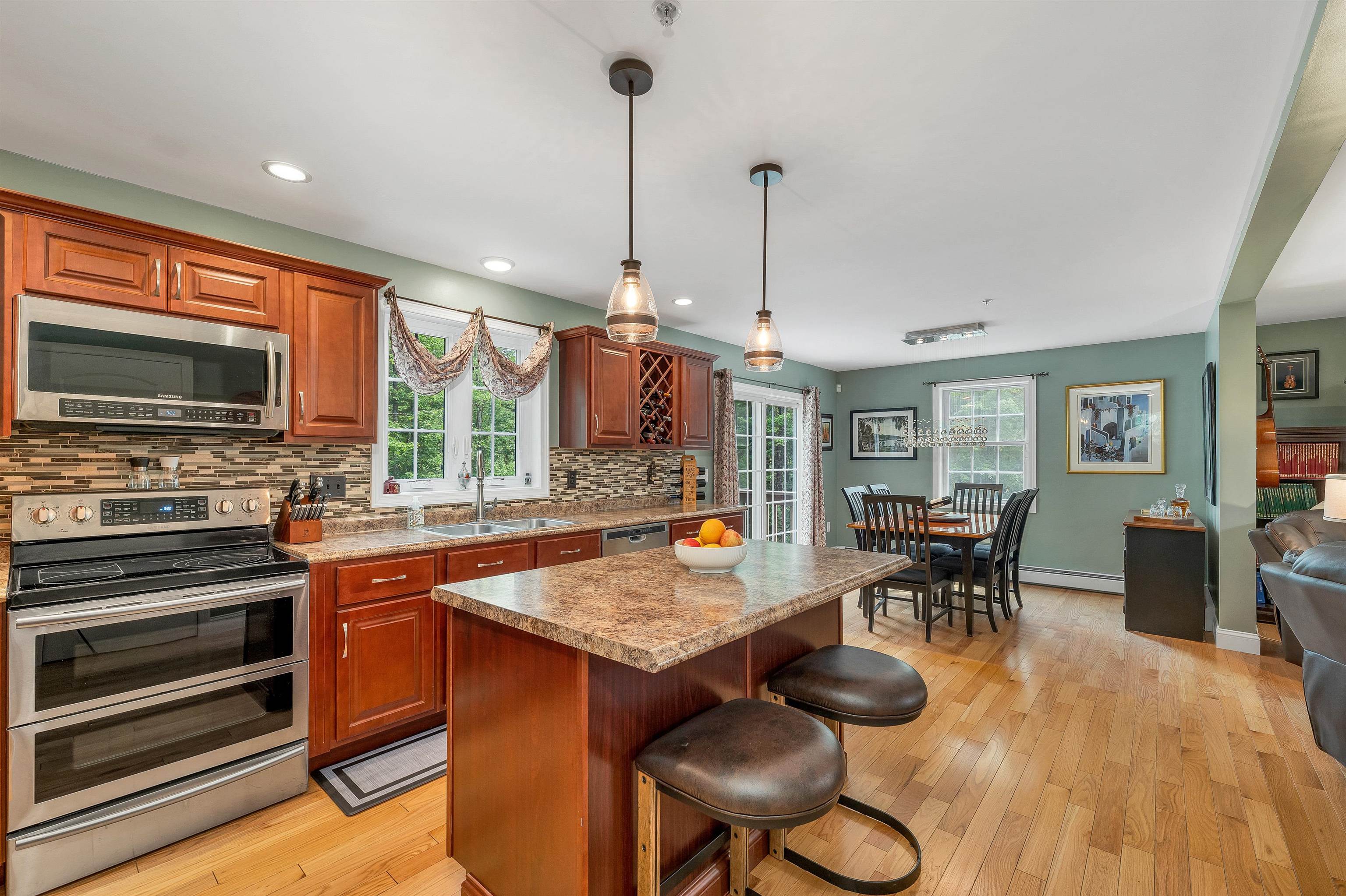 142 Raymond Road Nottingham, NH 03290 - Photo 8 of 38