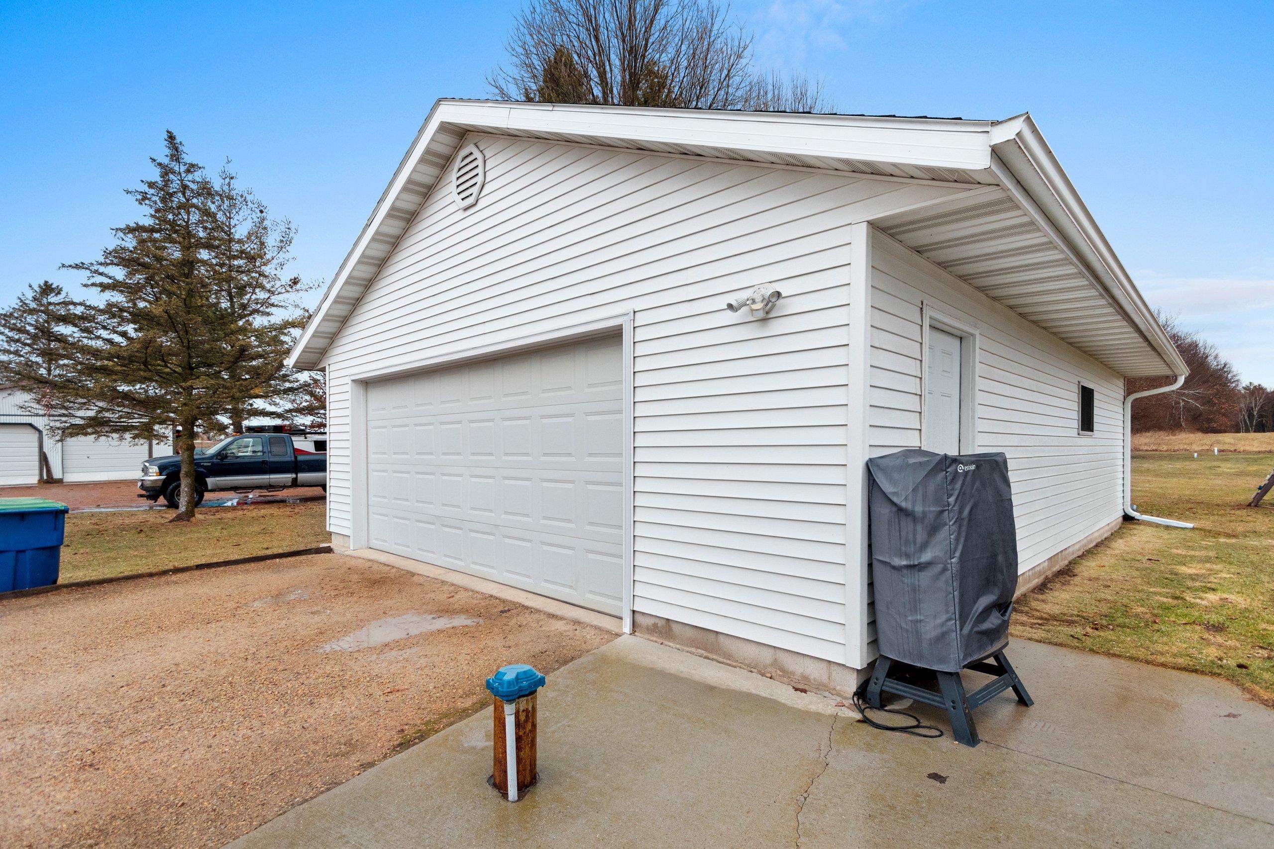 N3973 State Highway Shawano, WI 54166 - Photo 36 of 42