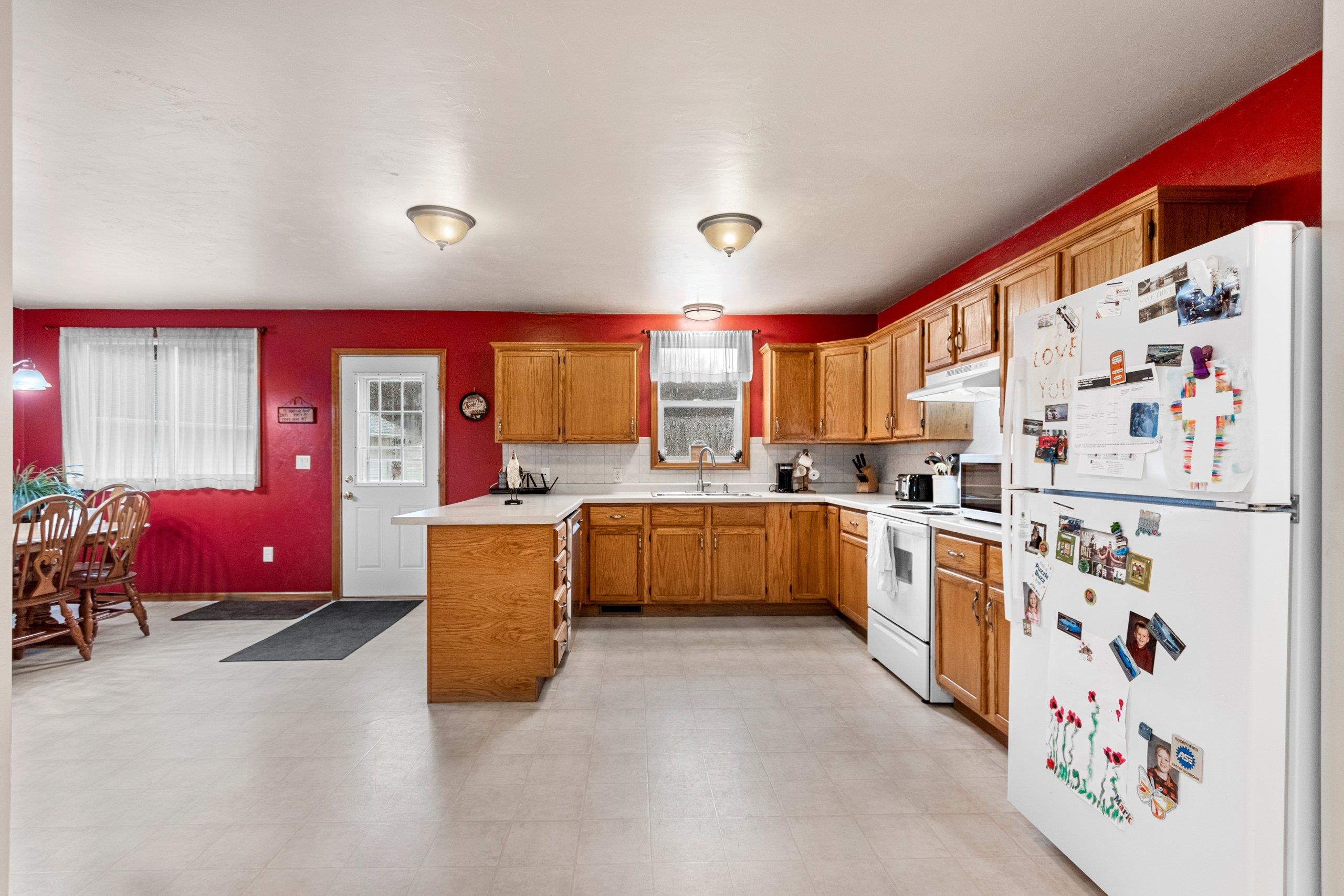 N3973 State Highway Shawano, WI 54166 - Photo 9 of 42