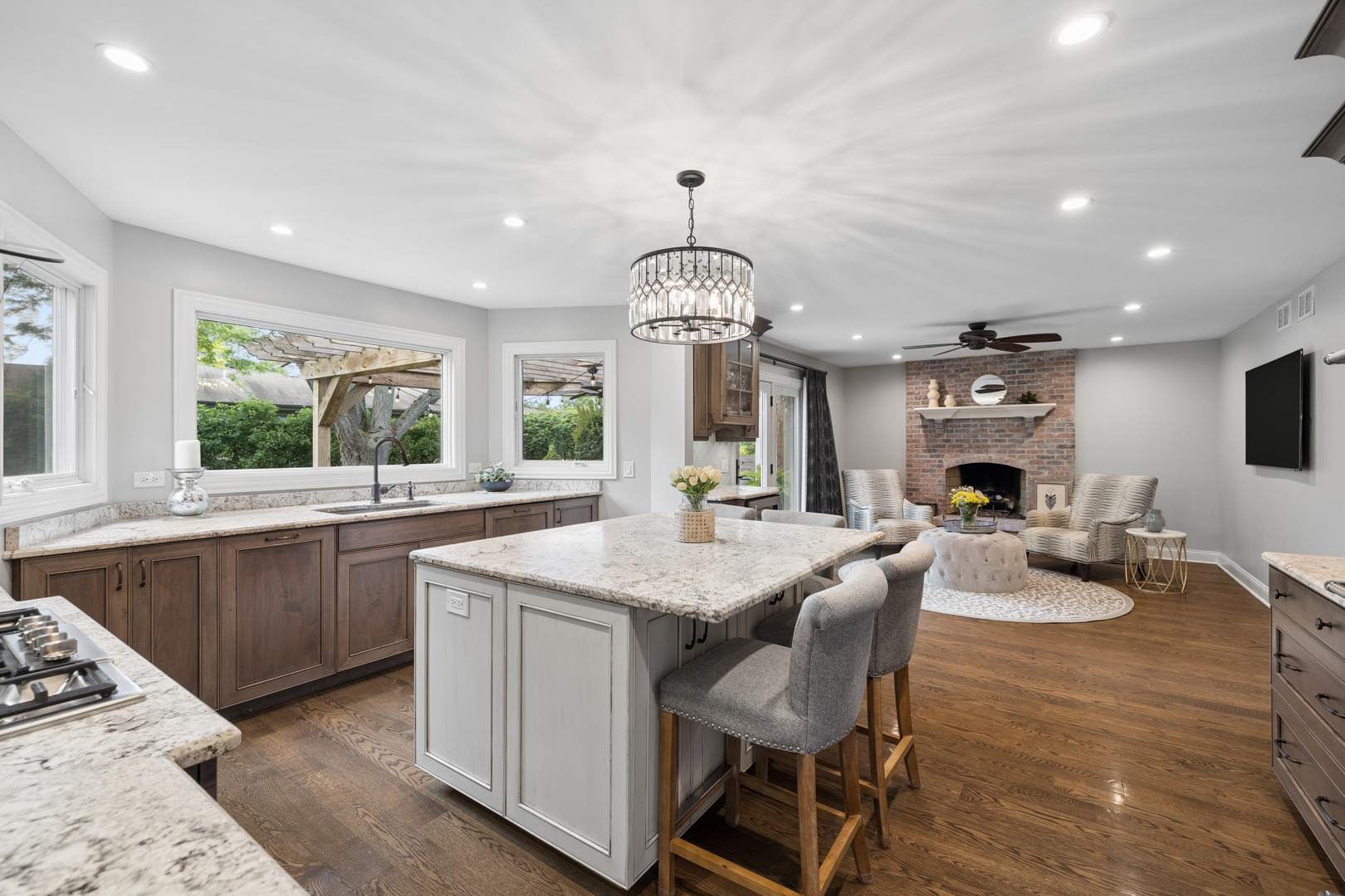 102 Azalea Road Frankfort, IL 60423 - Photo 12 of 49