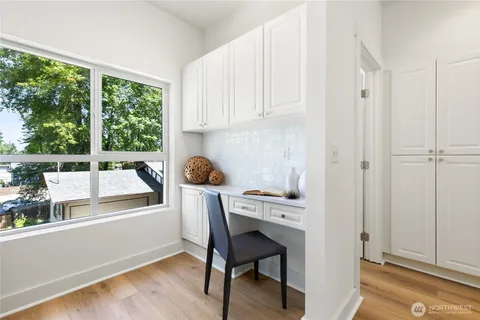 $625,000 | 6816 Northeast 153rd Place, Unit D, Kenmore, WA 98028