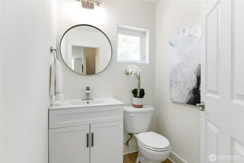 $625,000 | 6816 Northeast 153rd Place, Unit D, Kenmore, WA 98028