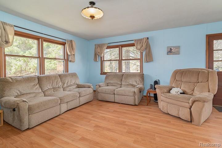 15701 Herman Road Manchester, MI 48158 - Photo 14 of 32
