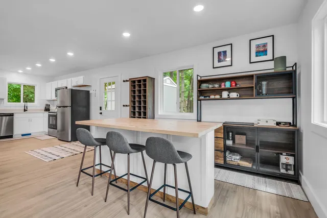 $464,900 | 10911 Woodbrook Drive, Cement City, MI 49233