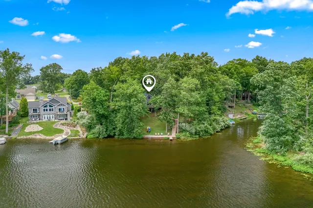 $464,900 | 10911 Woodbrook Drive, Cement City, MI 49233