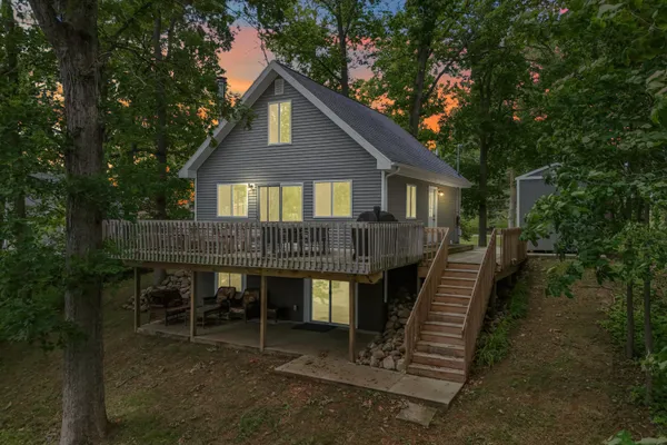 $464,900 | 10911 Woodbrook Drive, Cement City, MI 49233