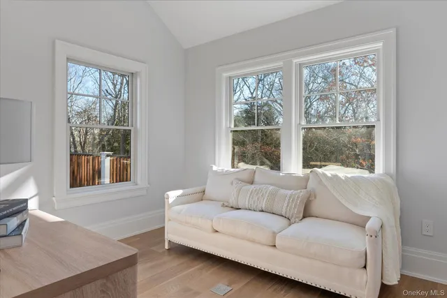 $4,995,000 | 2590 Cox Neck Road, Mattituck, NY 11952