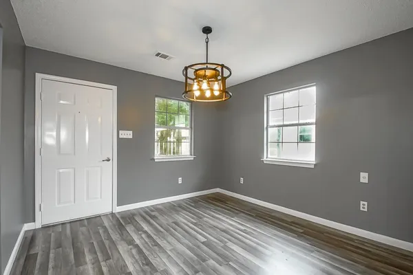 $2,000 | 76300 Crystal Drive, Covington, LA 70435