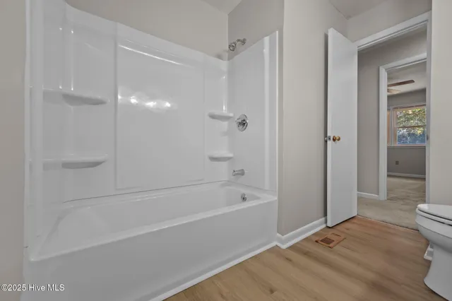 $1,399 | 2503 Country Club Road, Jacksonville, NC 28546