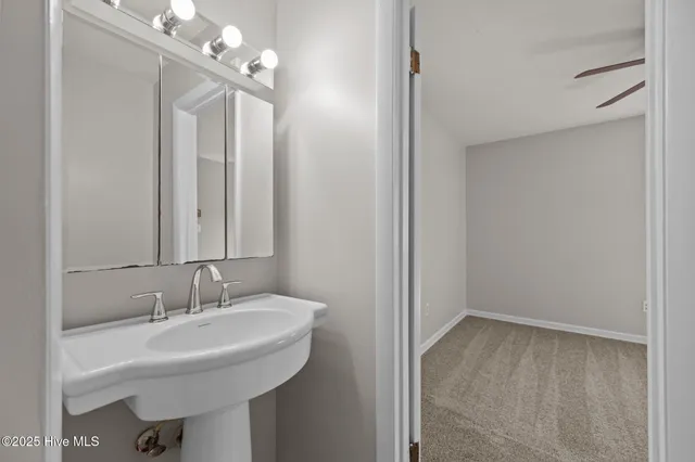 $1,399 | 2503 Country Club Road, Jacksonville, NC 28546