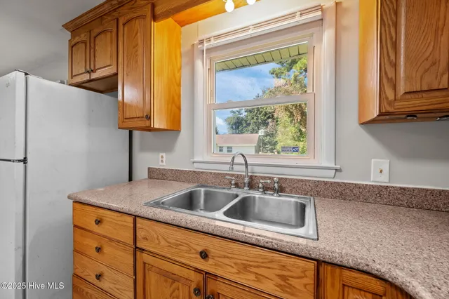 $1,399 | 2503 Country Club Road, Jacksonville, NC 28546