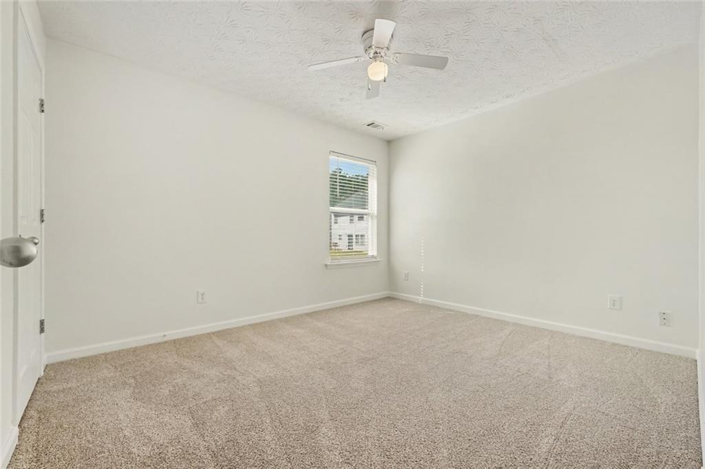 9464 Lakeview Road Union City, GA 30291 - Photo 16 of 18 Gallery Image 16
