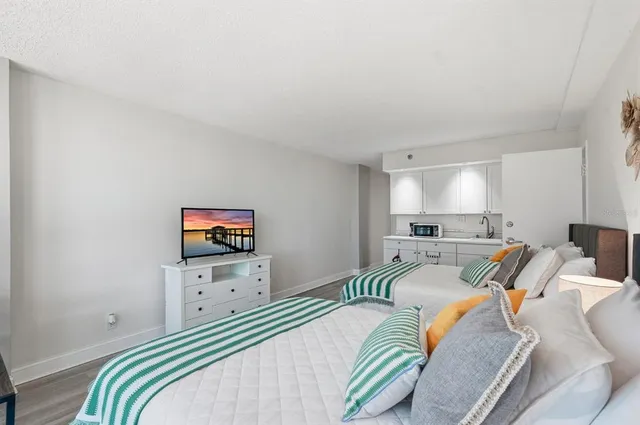 a view of outdoor space and city view