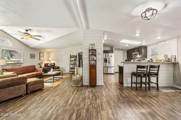 $425,000 | 42027 North 3rd Street, Phoenix, AZ 85086