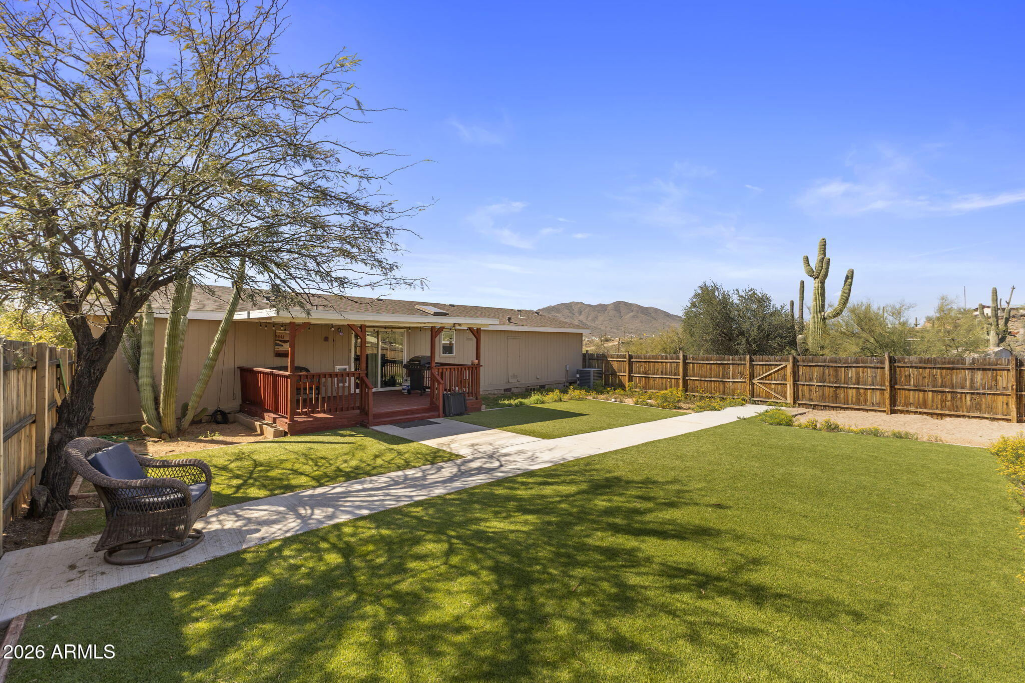 42027 North 3rd Street Phoenix, AZ 85086 - Photo 19 of 45 25-web-or-mls-IMG_3341