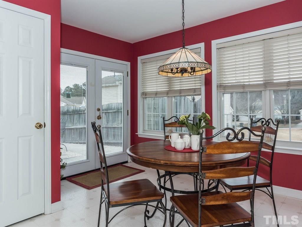 113 Ridge Lake Drive Apex, NC 27539 - Photo 11 of 25 Gallery Image 11