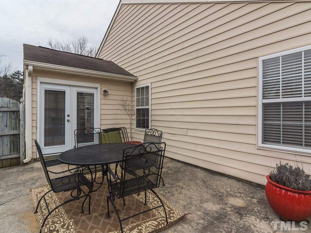 113 Ridge Lake Drive Apex, NC 27539 - Photo 21 of 25 Gallery Image 21