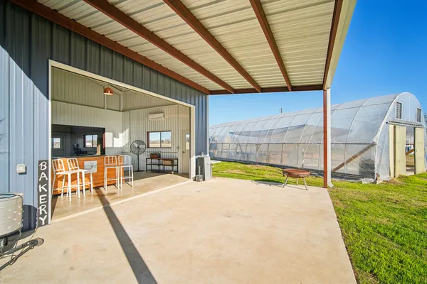 $4,500 | 2200 Highway 21, Paige, TX 78659
