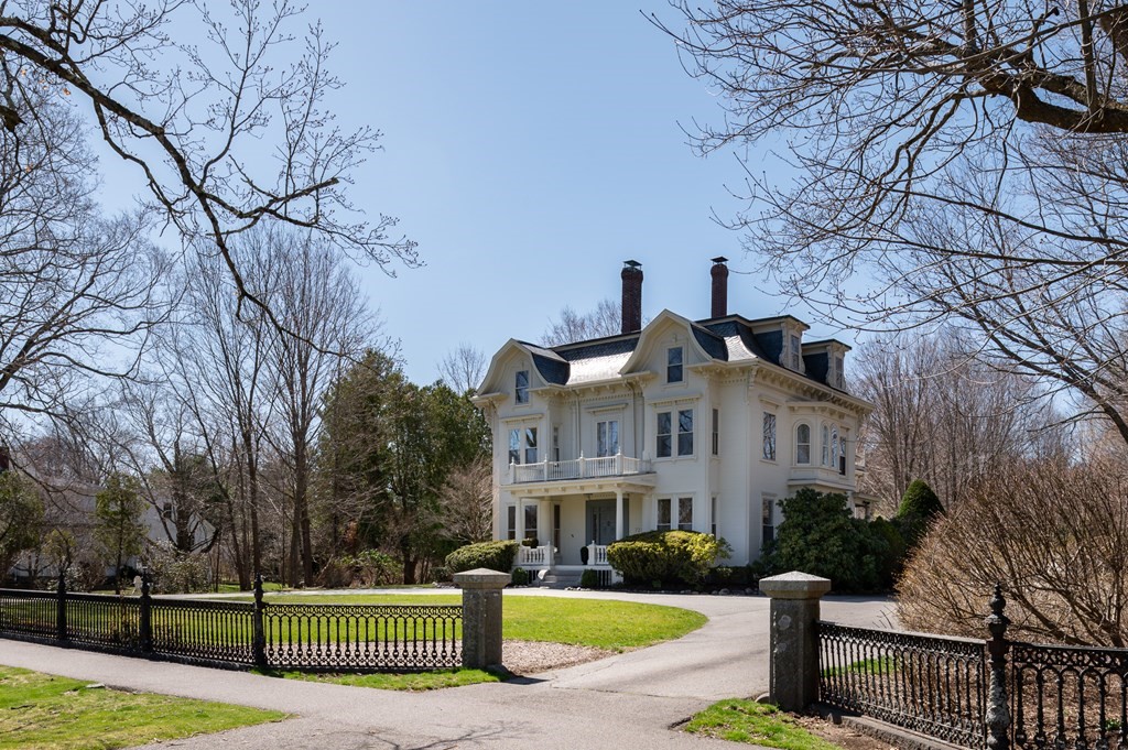 721 Main Street Hingham, MA 02043 - Photo 2 of 35