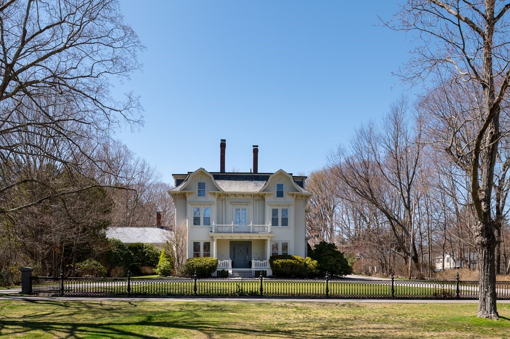 721 Main Street Hingham, MA 02043 - Photo 3 of 35