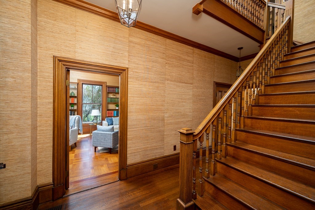 721 Main Street Hingham, MA 02043 - Photo 7 of 35