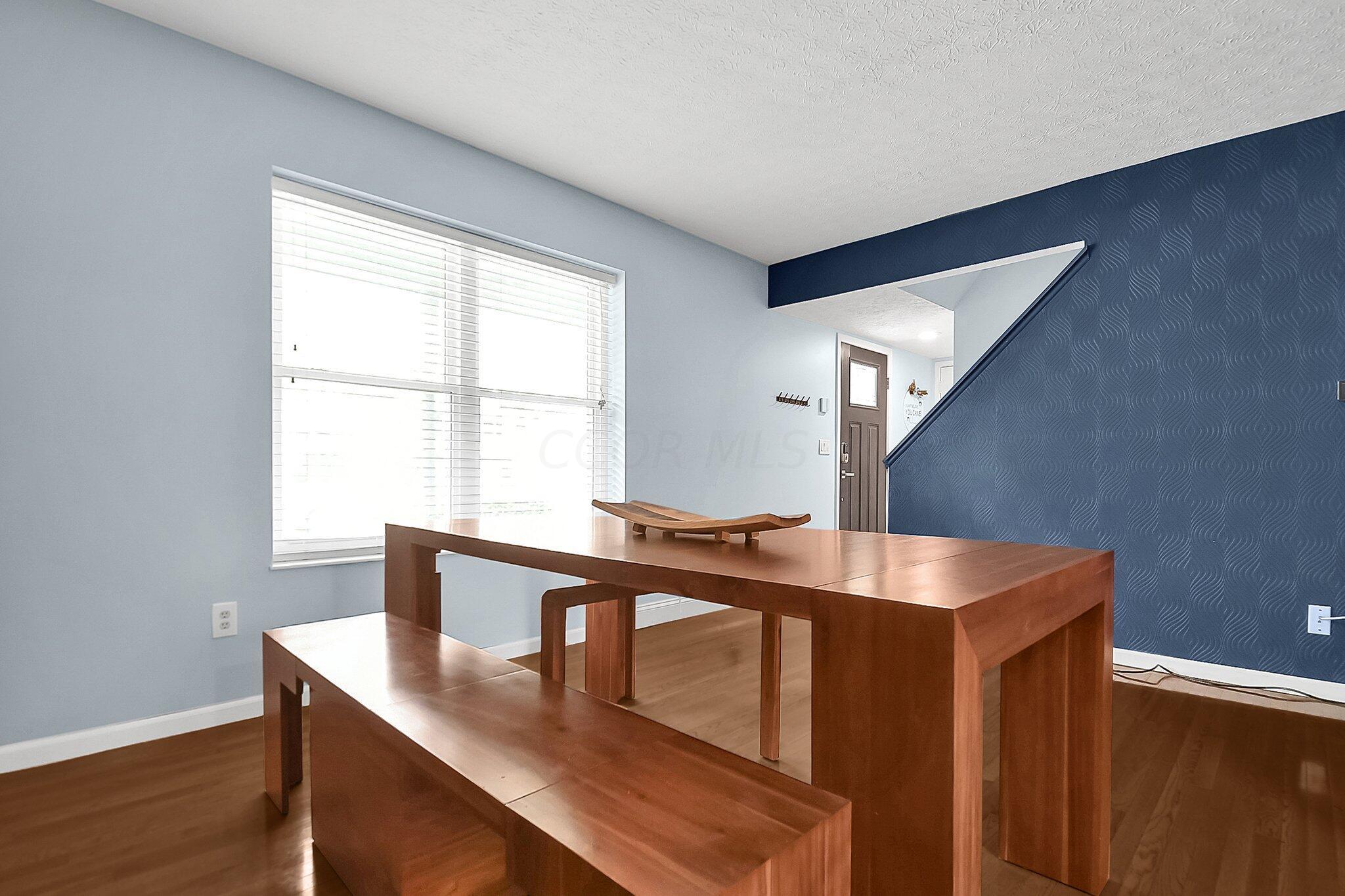 278 Rimbey Avenue Columbus, OH 43230 - Photo 6 of 29 Dining Room Into Entry Area