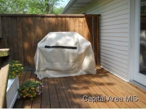 4076 Thornbrook Lane Springfield, IL 62711 - Photo 10 of 13 Gallery Image 10