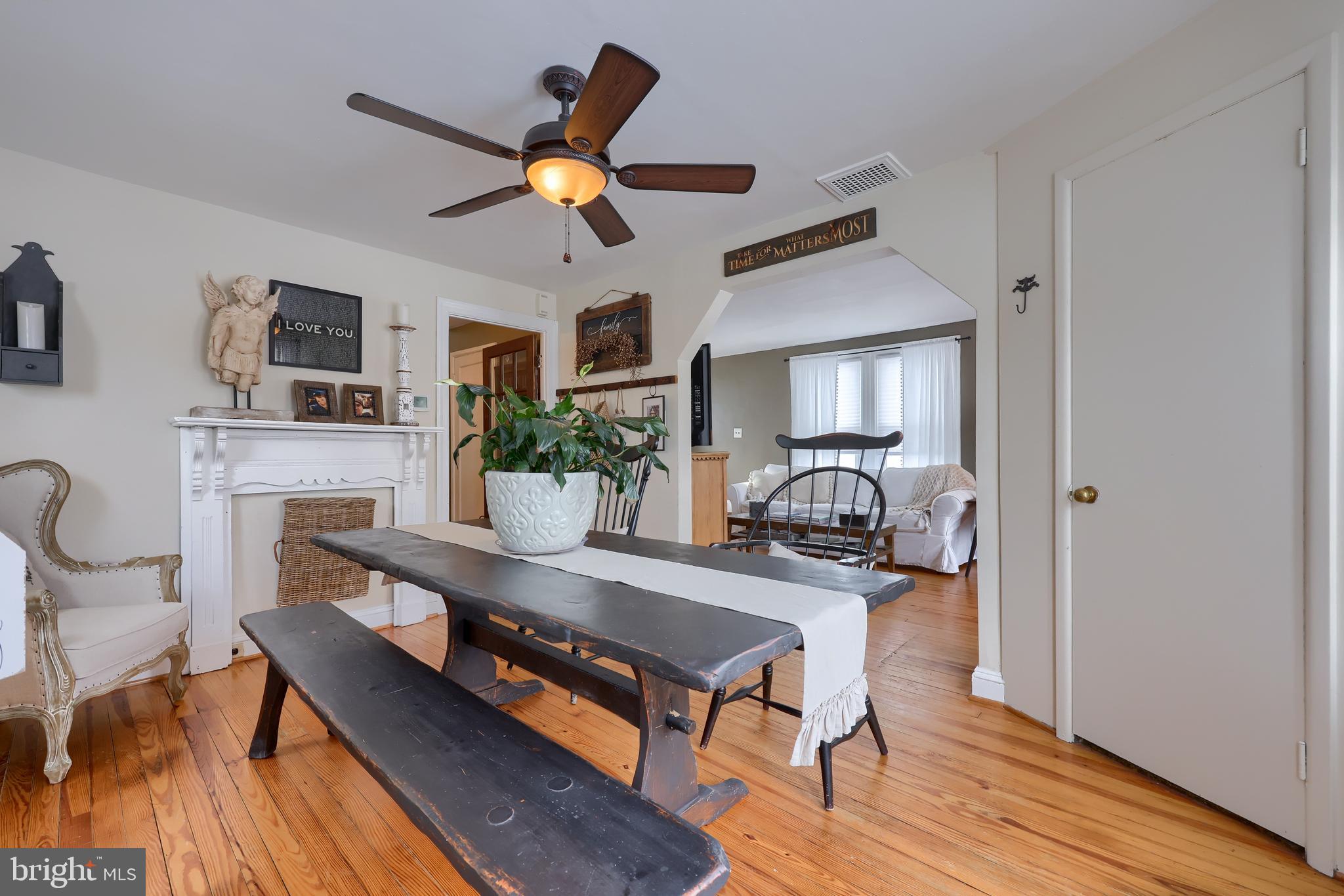 508 Hillcrest Road York, PA 17403 - Photo 8 of 35 Gallery Image 8