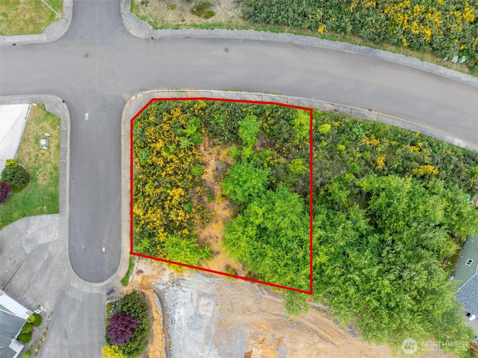 0 Sanderling Drive, Unit 1 Hoquiam, WA 98550 - Photo 5 of 15 a view of a balcony with an outdoor space