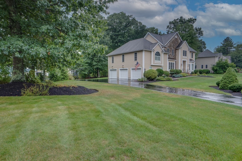 17 Hillside Drive Georgetown, MA 01833 - Photo 2 of 42