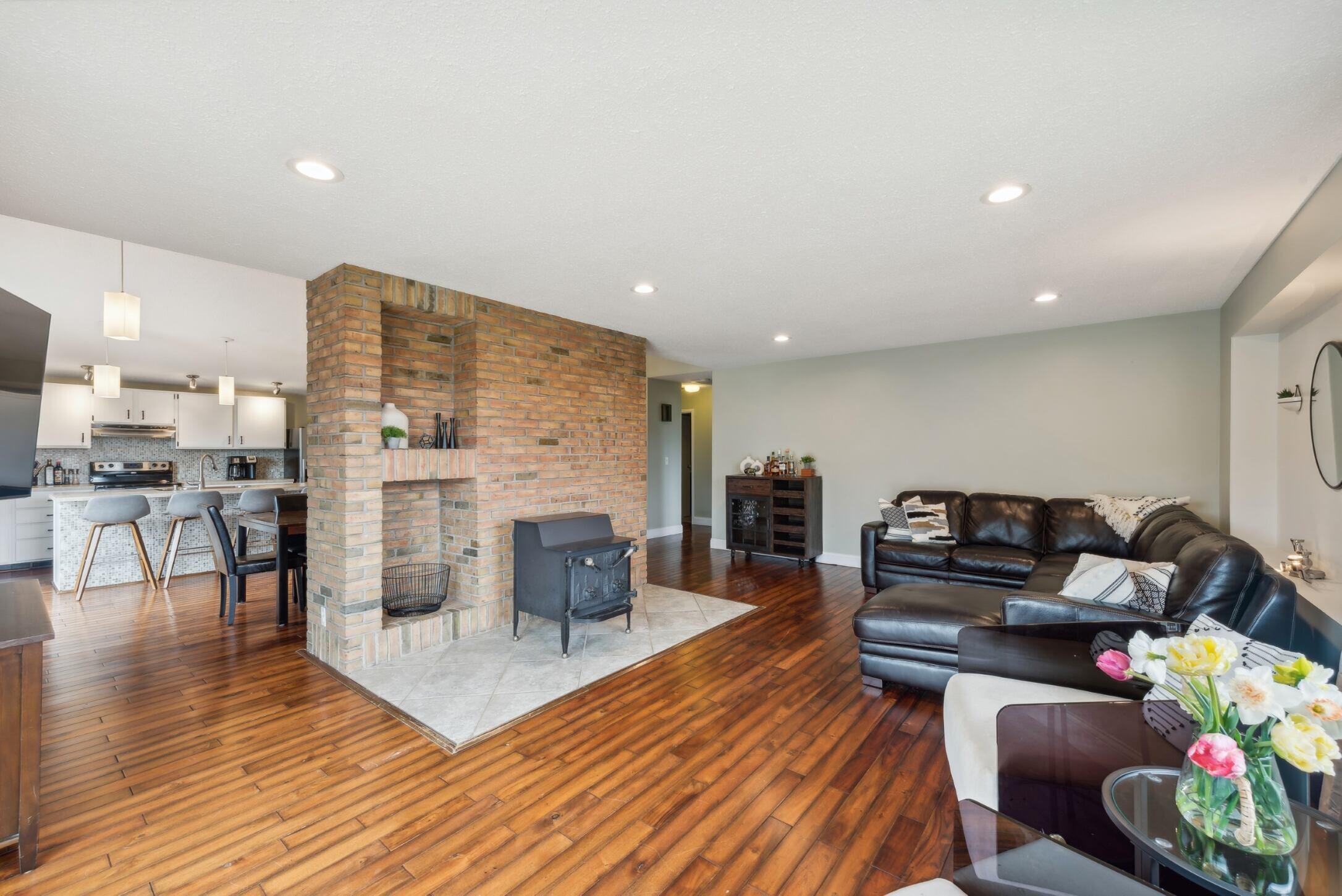 10062 Burgoyne Road Berrien Springs, MI 49103 - Photo 7 of 34 burg 24