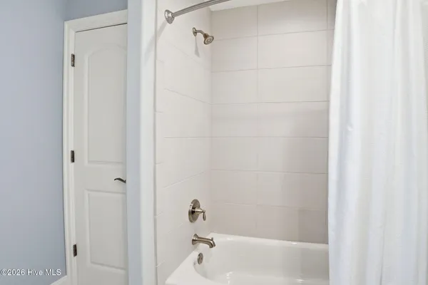 $1,250,000 | 2643 West Timber Crest Drive Northeast, Leland, NC 28451