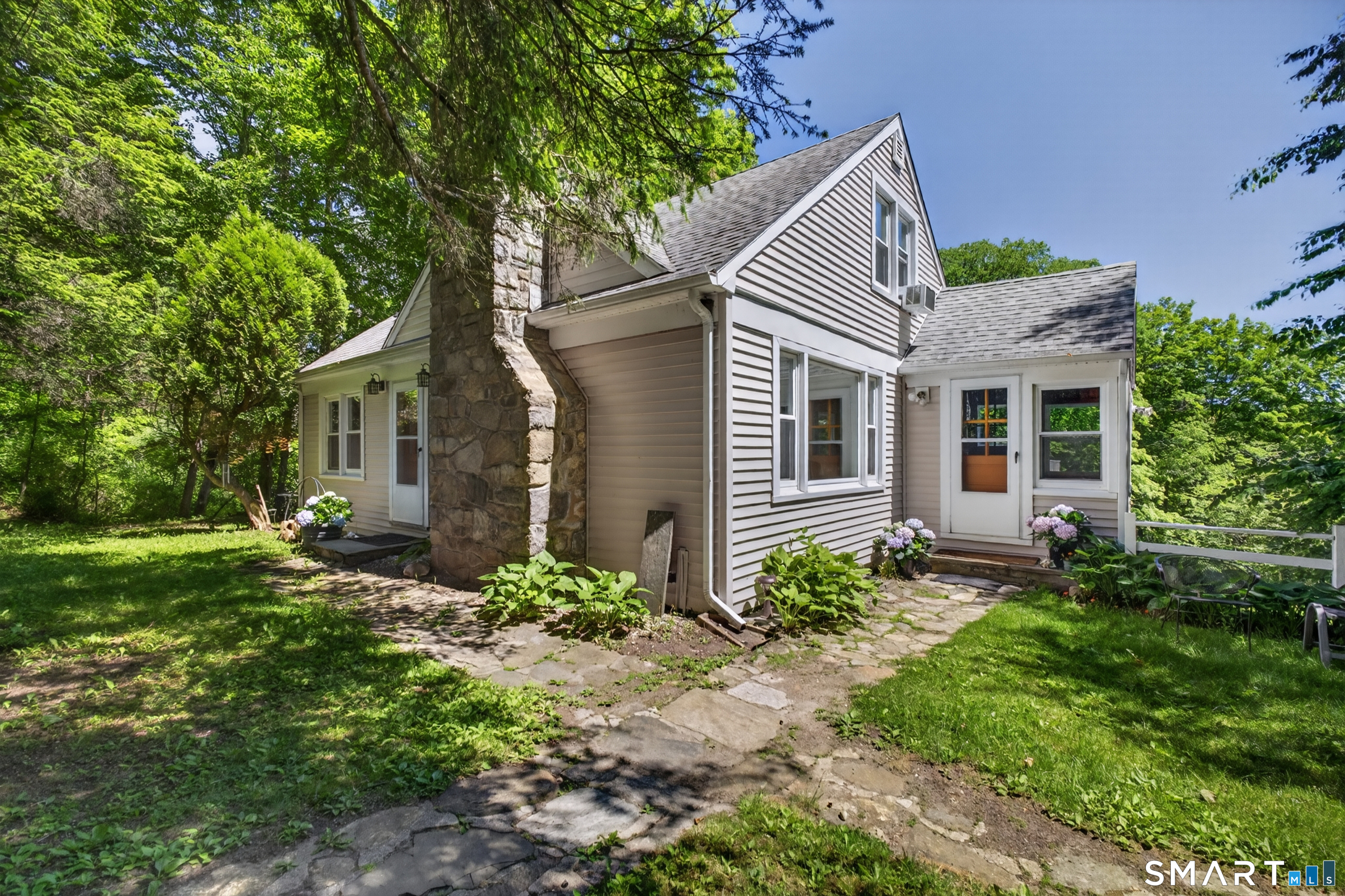 84 Squash Hollow Road New Milford, CT 06776 - Photo 2 of 40